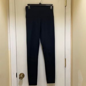 Z by Zobha black leggings